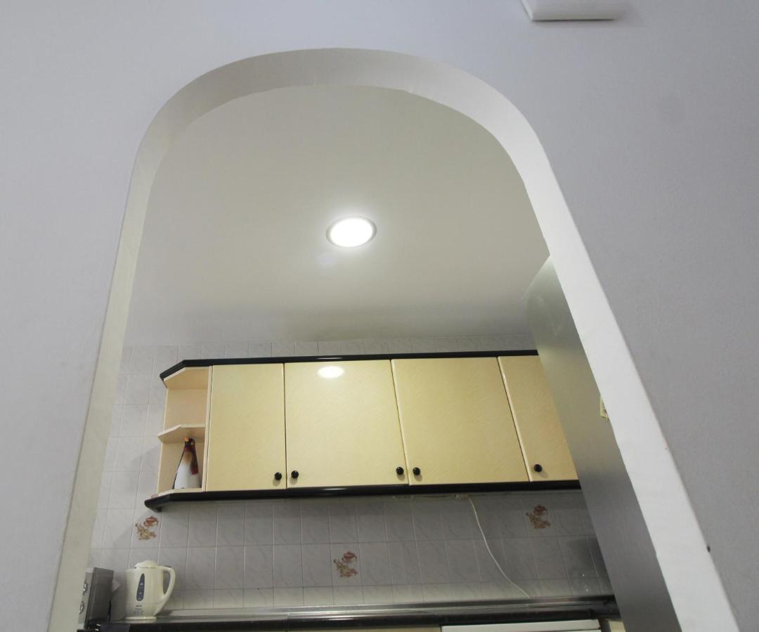 Carihuela Beach Apartment, 2Nd Line ตอร์เรโมลิโนส ภายนอก รูปภาพ